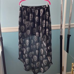 Hi lo skirt.